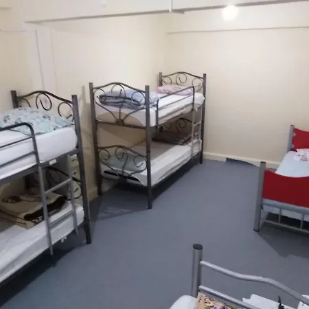 Hostel Ali *